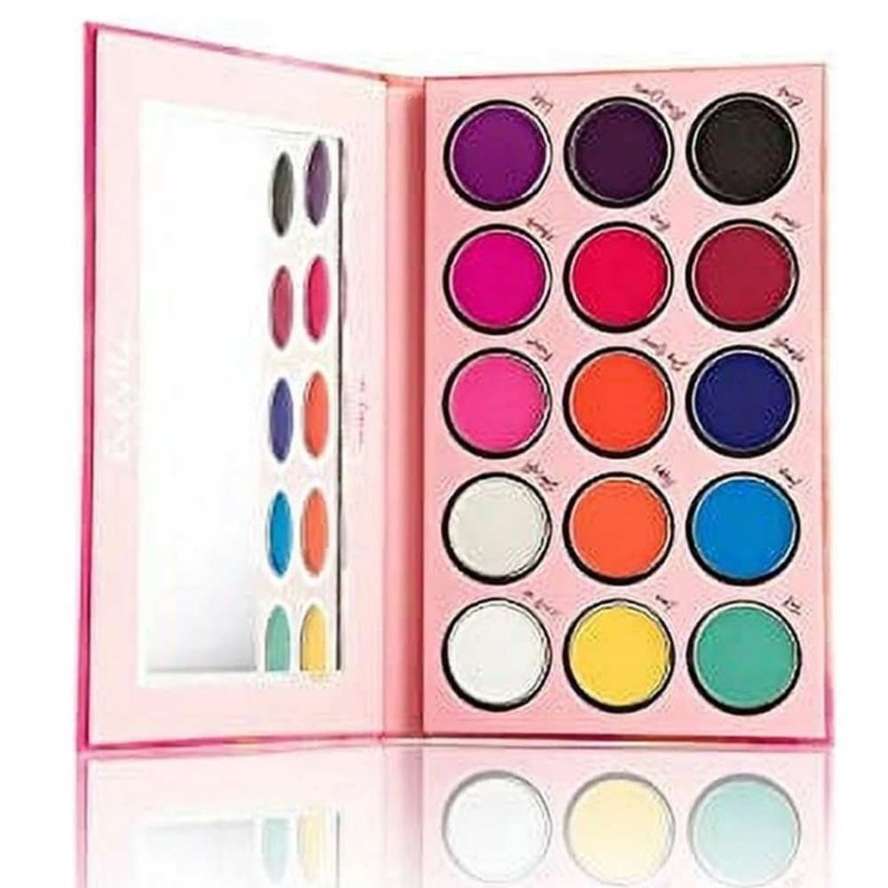 Vibrant Eyeshadow Palette